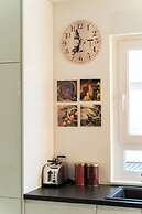 Apartment Wing 77
