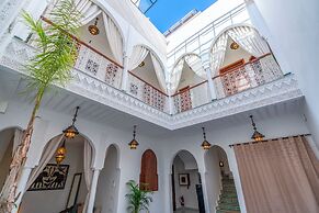Dar Al-Famila