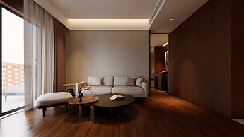 RED WALL HOTEL