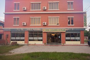 Hotel Aadarsha Inn