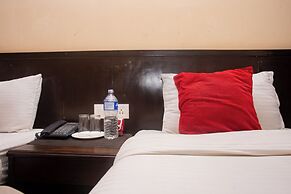 Hotel Aadarsha Inn
