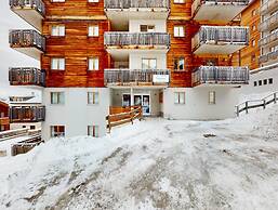 Amazing Apartment With Parking
