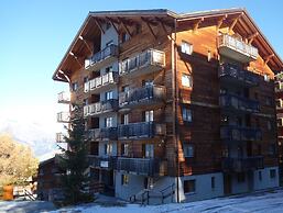 Amazing Apartment With Parking