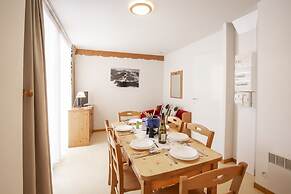 Apartment With Parking for 5 People