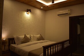 3 Acres Resort