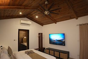 3 Acres Resort