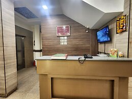 Hotel Merry Gold