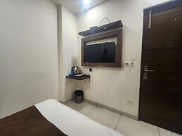 Hotel Merry Gold