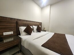 Hotel Merry Gold