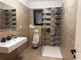 Apartments Robi 2