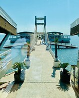Ventus Harbor Hotel