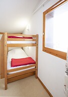 Apartment With 2 Rooms and Balcony