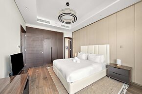 Elegant 1BR With Panoramic Views on Burj Khalifa