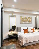 METROPOL Club House