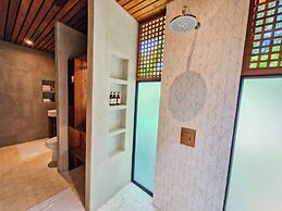 Serenity Wave Bungalow