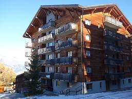 Welcoming Apartment Near ski Area