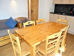 Welcoming Apartment Near ski Area