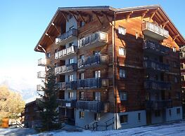 Apartment in Nendaz Near Cable Car