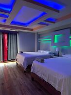 Oasis Paradise Hotel