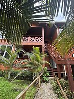 Oasis Paradise Hotel