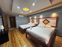Oasis Paradise Hotel
