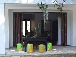 Muthu Nila Villas