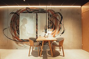 Time Hotel