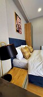Falcon Boutique Hotel