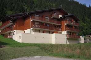 Apartment With Balcony in Chatel