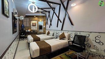 BEVERLY VILLA