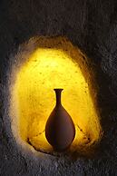 EKA CAVE MAISON