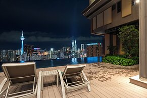 Harmony Luxury Suites At Lucentia BBCC