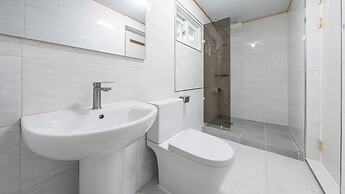 Hongcheon Fiction House Pension