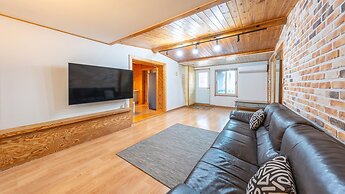Hongcheon Fiction House Pension