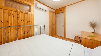 Hongcheon Fiction House Pension