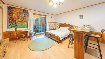 Hongcheon Fiction House Pension
