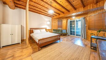 Hongcheon Fiction House Pension