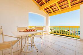 Club Mykonos by First Private Stays