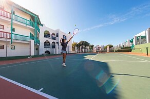 Club Mykonos by First Private Stays