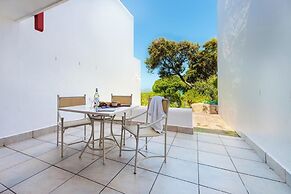 Club Mykonos by First Private Stays