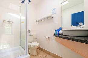 Club Mykonos by First Private Stays