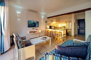 Club Mykonos by First Private Stays