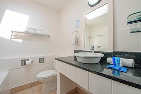 Club Mykonos by First Private Stays