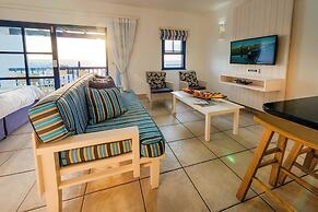 Club Mykonos by First Private Stays