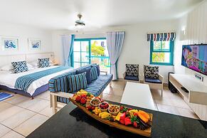 Club Mykonos by First Private Stays