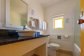 Club Mykonos by First Private Stays