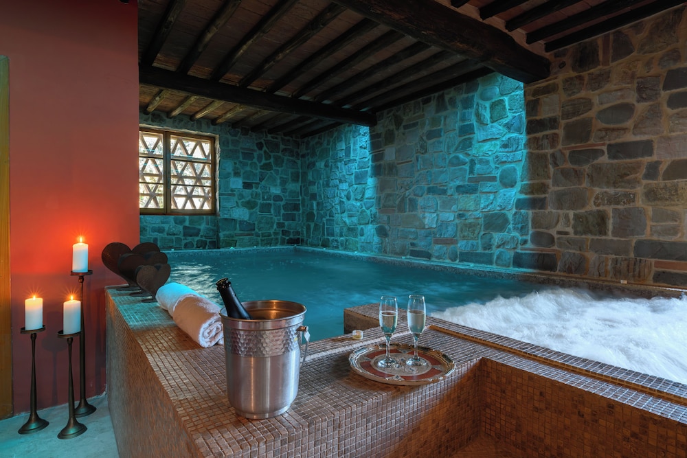 Villa Chianti With Exclusive Pool And Typical Barn