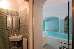 Villa In Positano With Luxury Spa & Amazing View