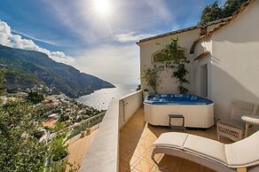 Villa In Positano With Luxury Spa & Amazing View