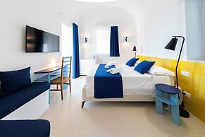 Elegant Villa In Anacapri | Infinity Pool & Design
